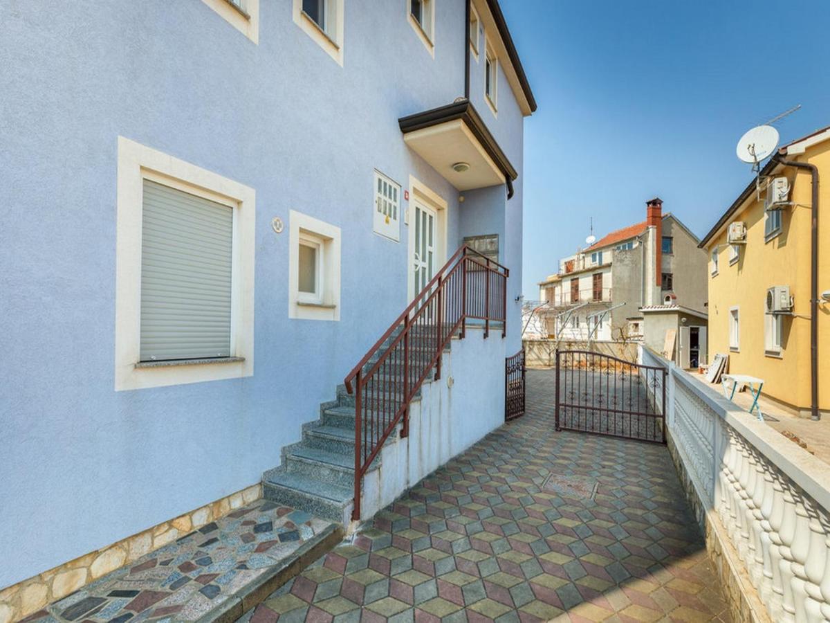 Apartment Dana Fazana Exterior photo